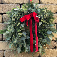 Load image into Gallery viewer, Winters Wonder Wreath Workshop
