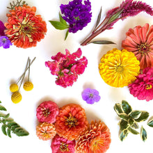 Load image into Gallery viewer, Petite Arrangement