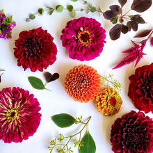 Load image into Gallery viewer, Petite Centerpiece